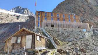 Finsteraarhornhütte SAC