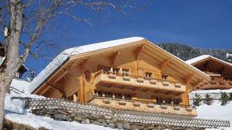 Chalet im Chutzenaescht