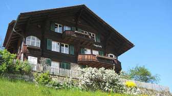 Hagrösli 4 Bett Wohnung
